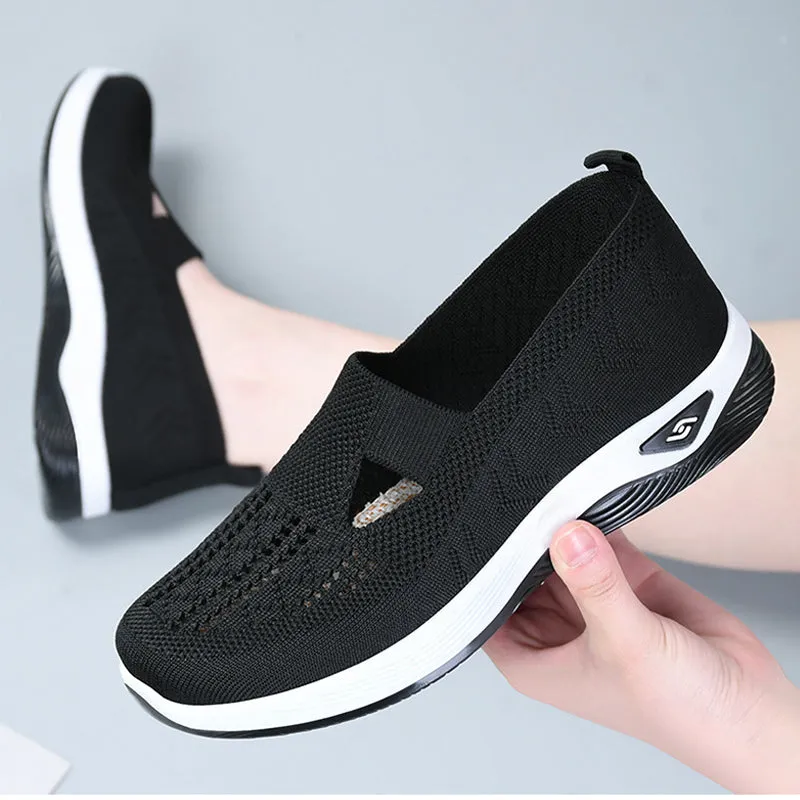 Breathable Soft Sole Casual Shoes