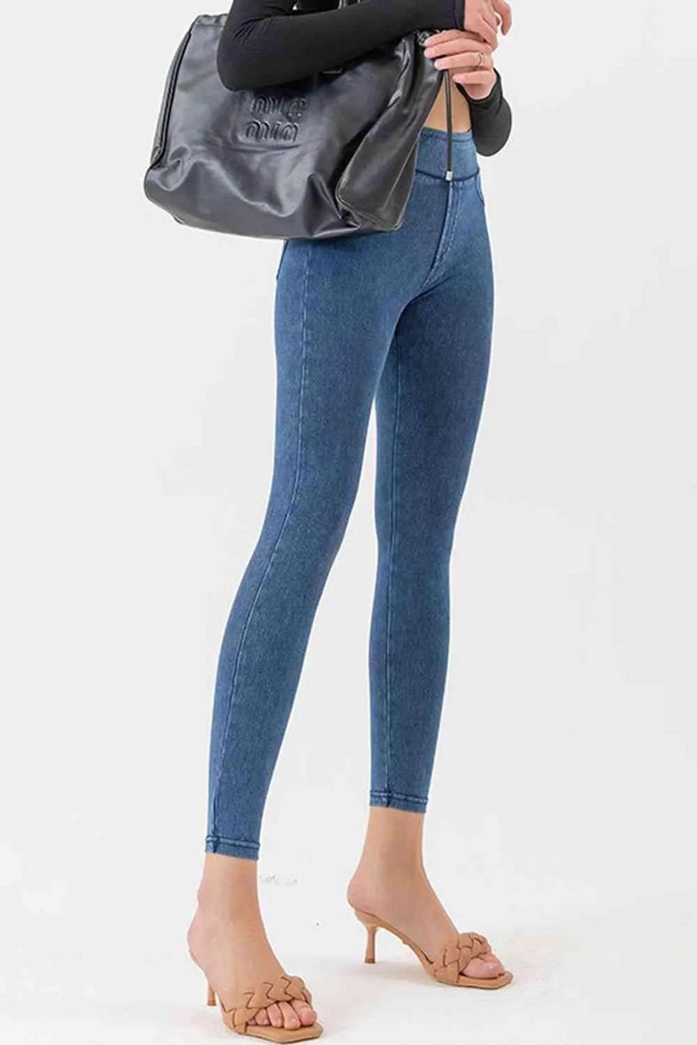 Flexible Slim Fit Mid Rise Skinny Jeans