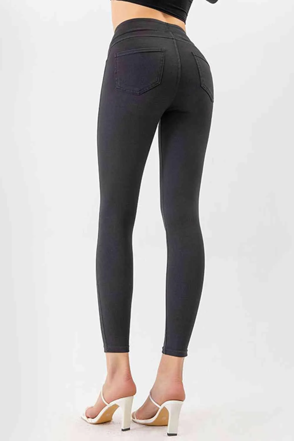 Flexible Slim Fit Mid Rise Skinny Jeans