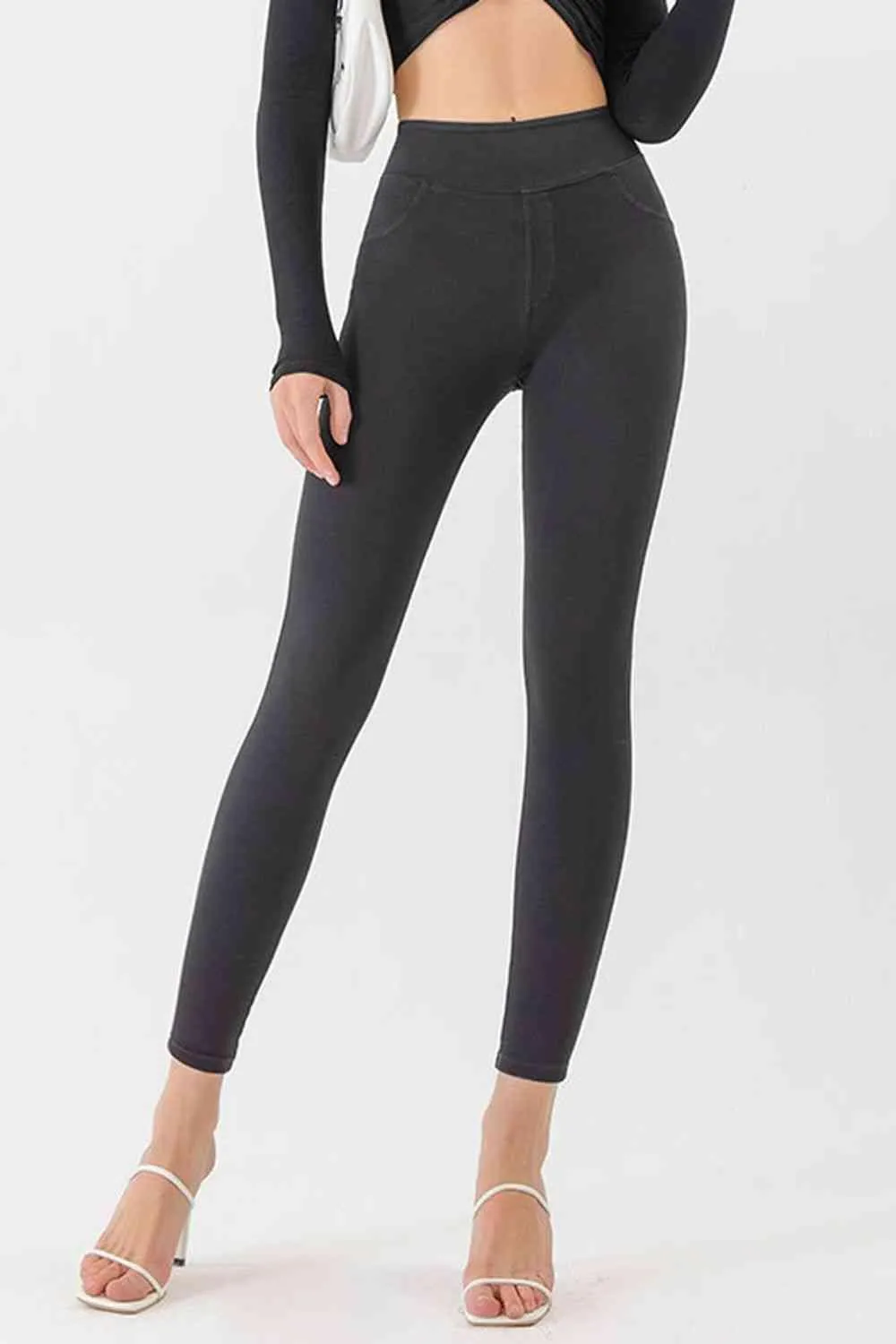 Flexible Slim Fit Mid Rise Skinny Jeans