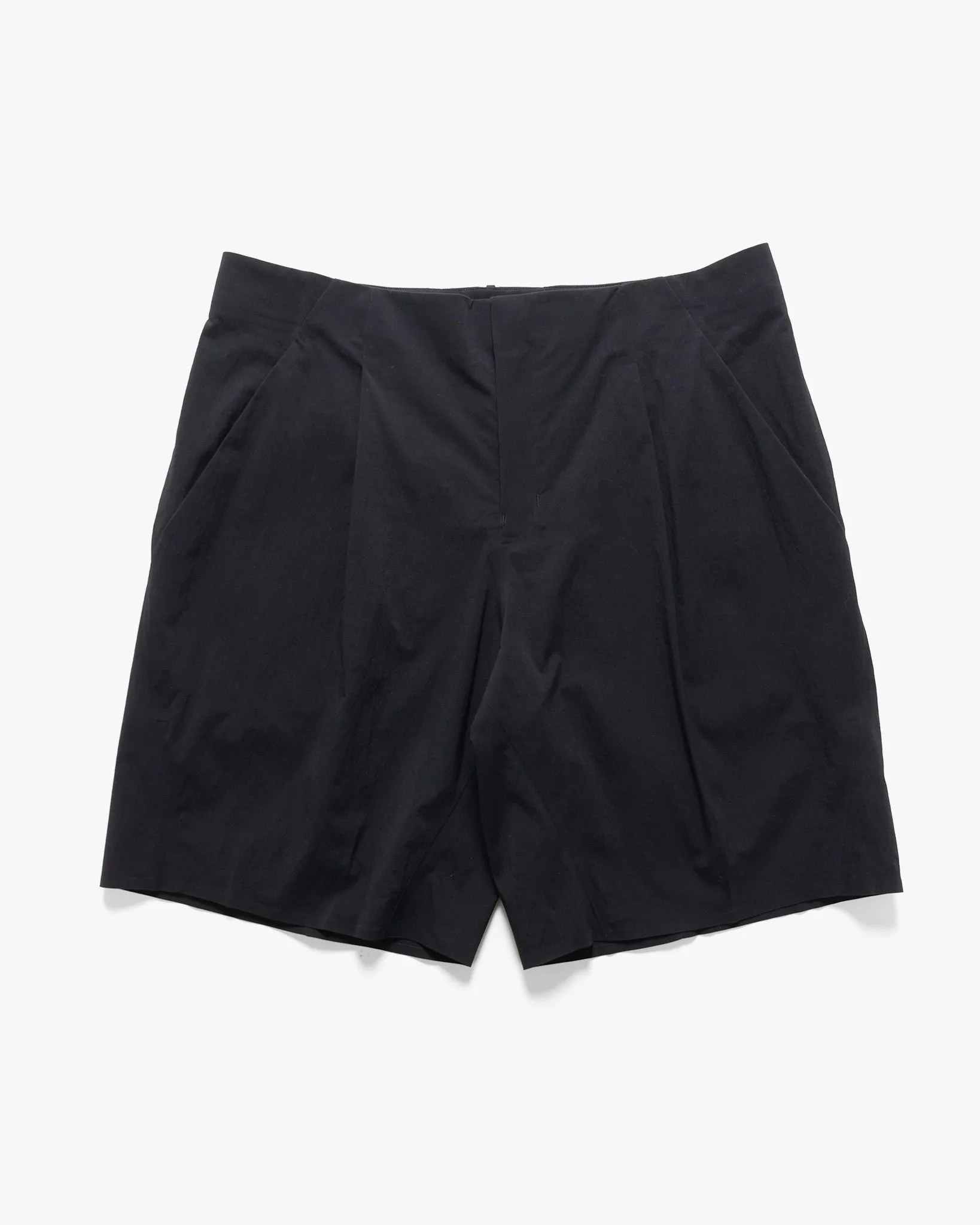 Indisce Short Black