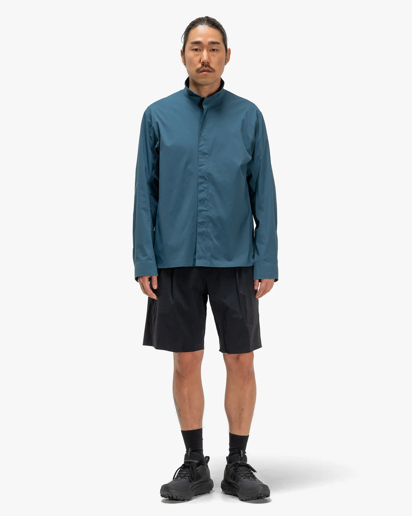 Indisce Short Black