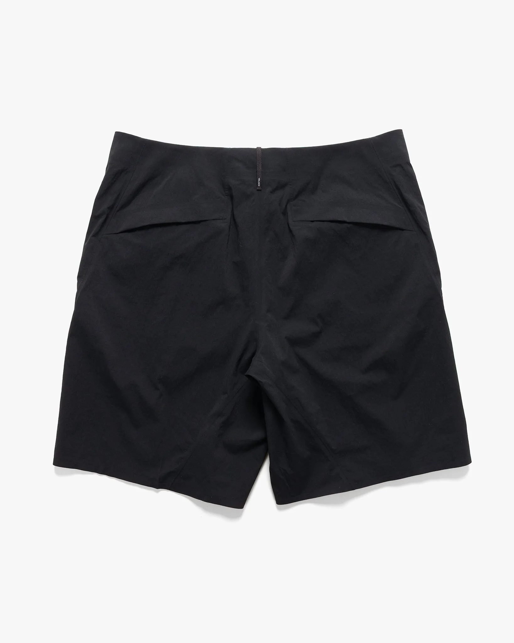 Indisce Short Black
