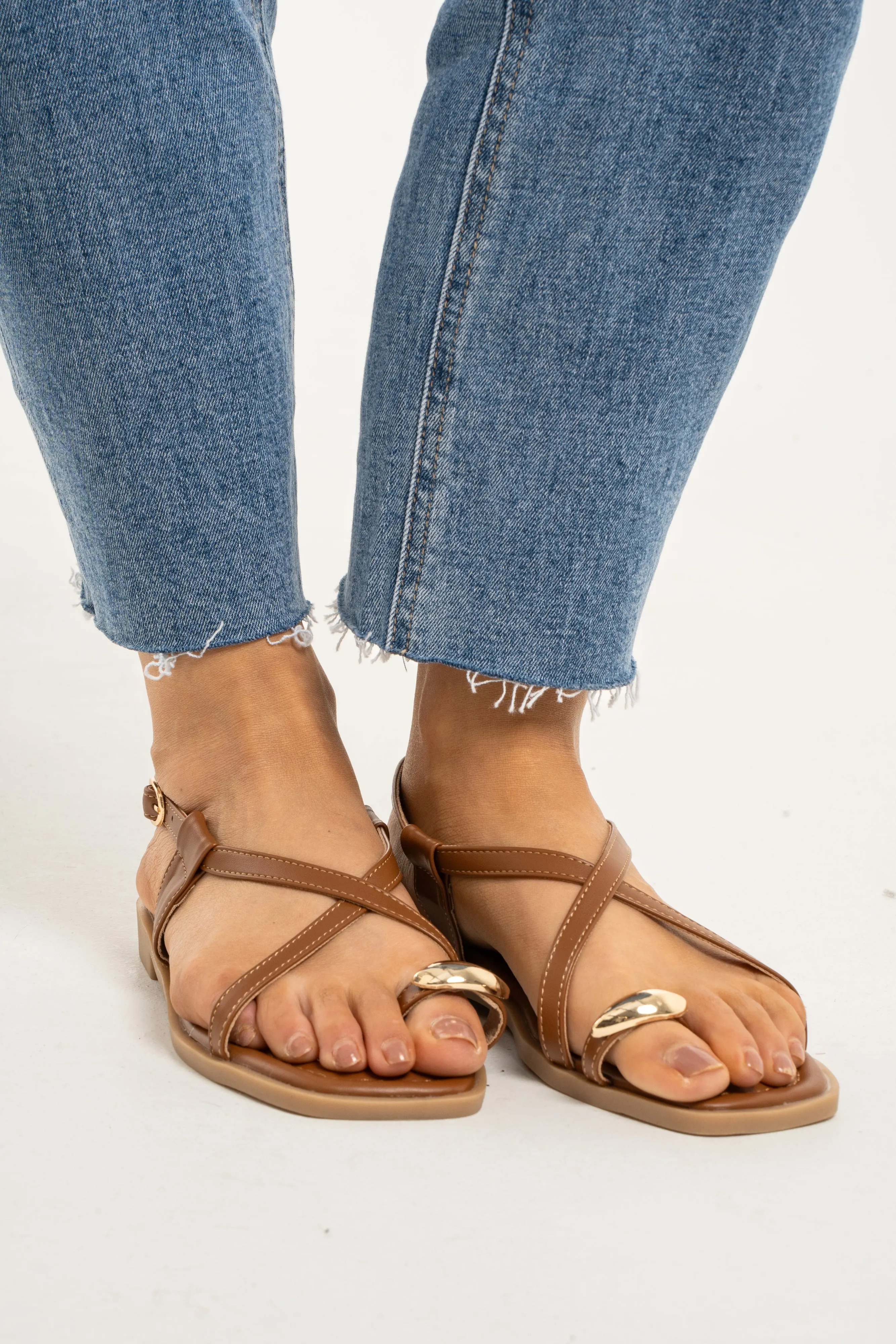 Lauren Metal Toe Post Sandals In Brown
