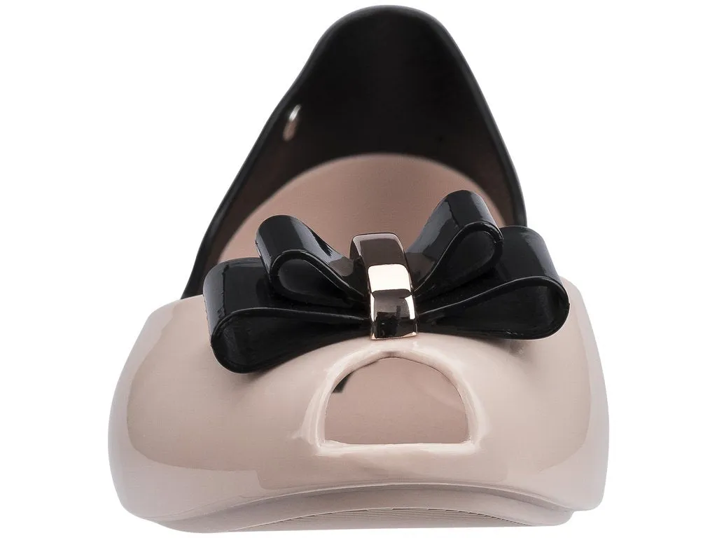 Melissa Queen V AD