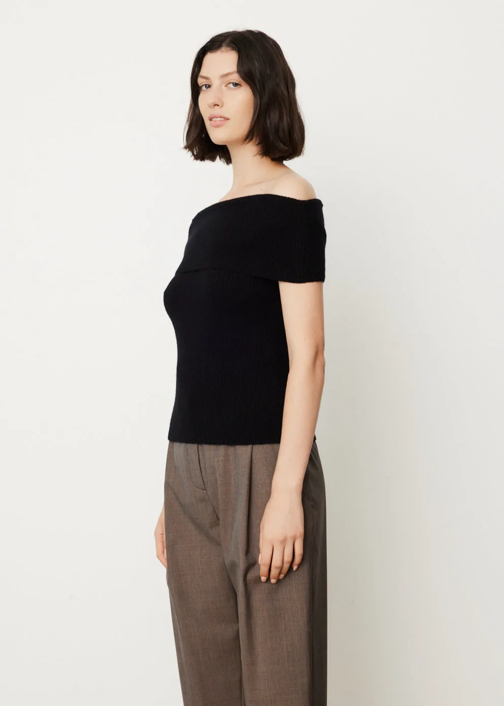 Off-Shoulder Rib Knit Top