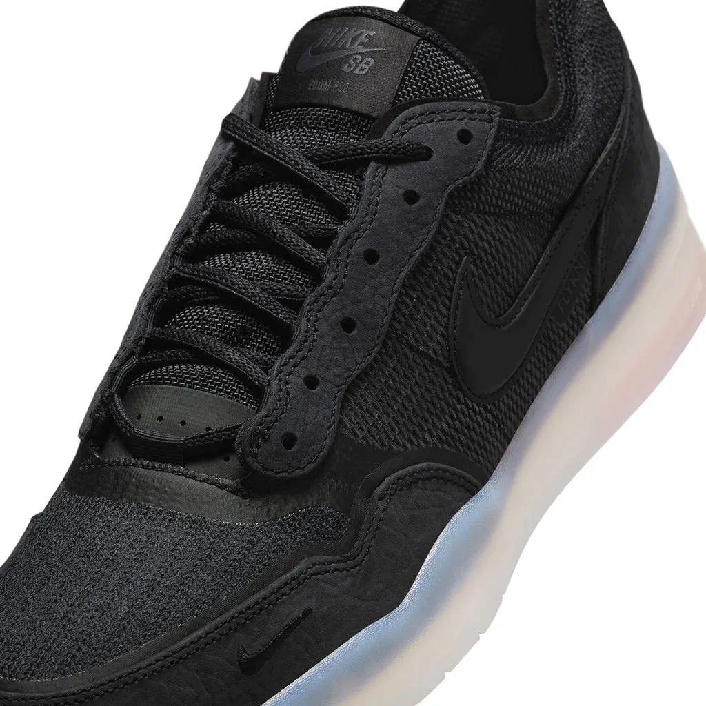 PS8 - Black/Black